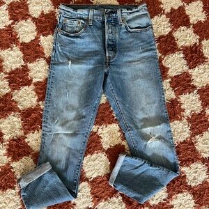 Levi’s Distressed Button Fly Jeans Size 25